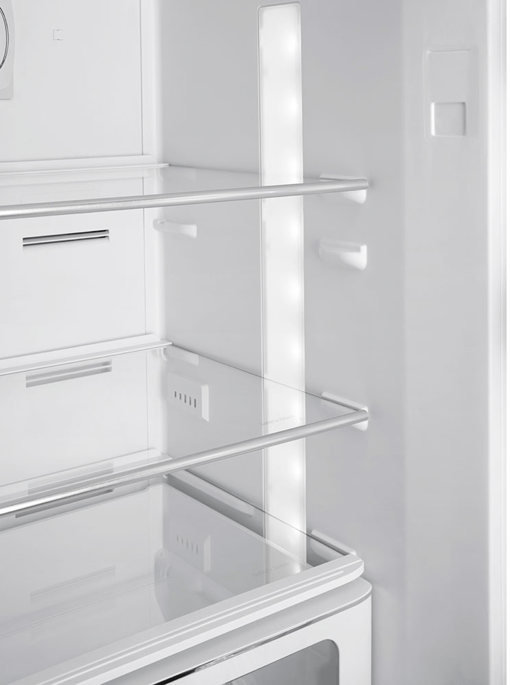  Smeg FAB32RLI6