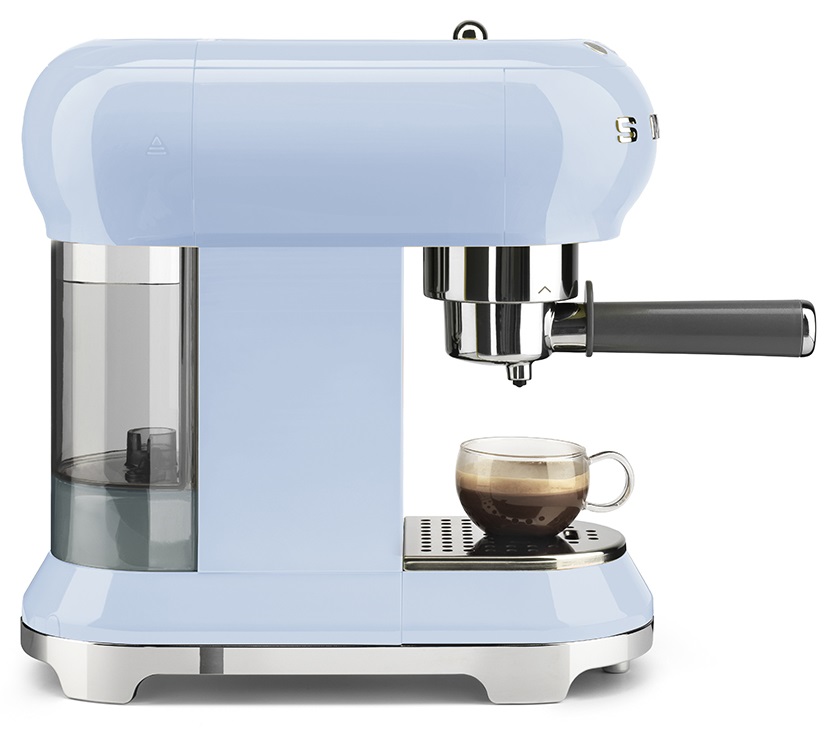 Кофемашина Smeg ECF01PBEU