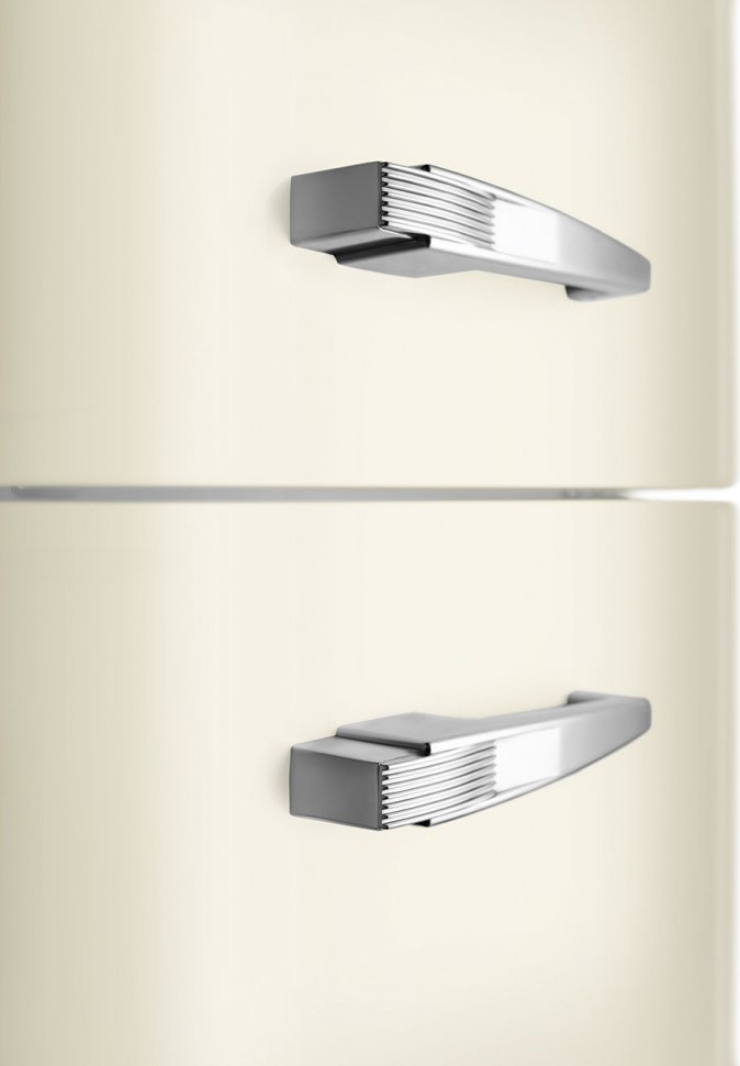 Холодильник Smeg FAB30RCR6