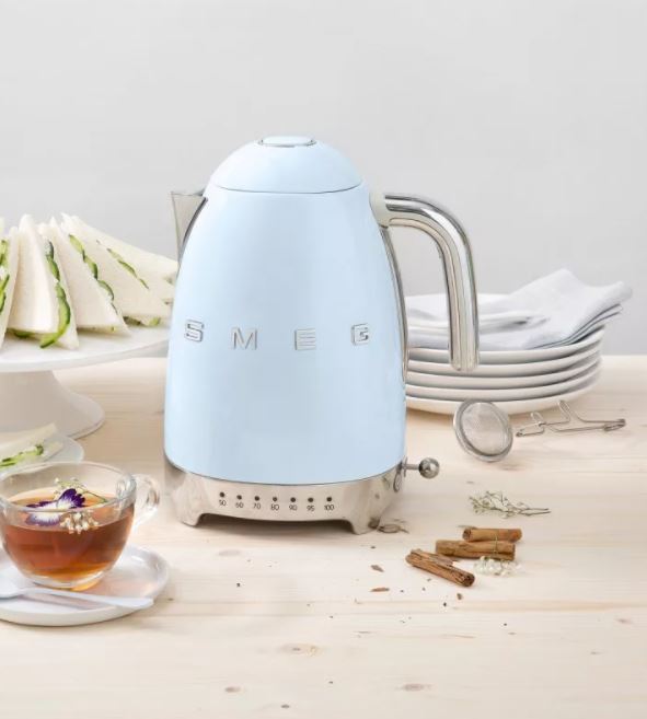 Чайник Smeg KLF04PBEU