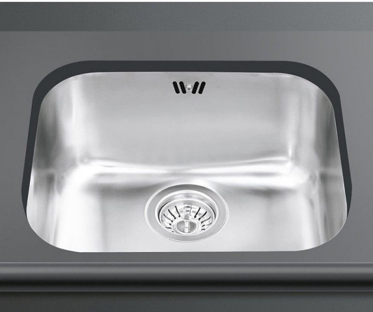  Smeg UM50