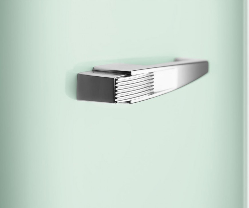 Холодильник Smeg FAB28RPG6