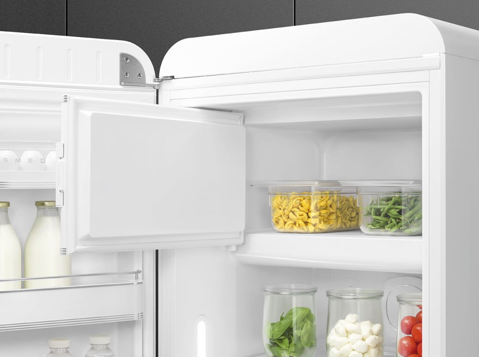  Smeg FAB28LWH6