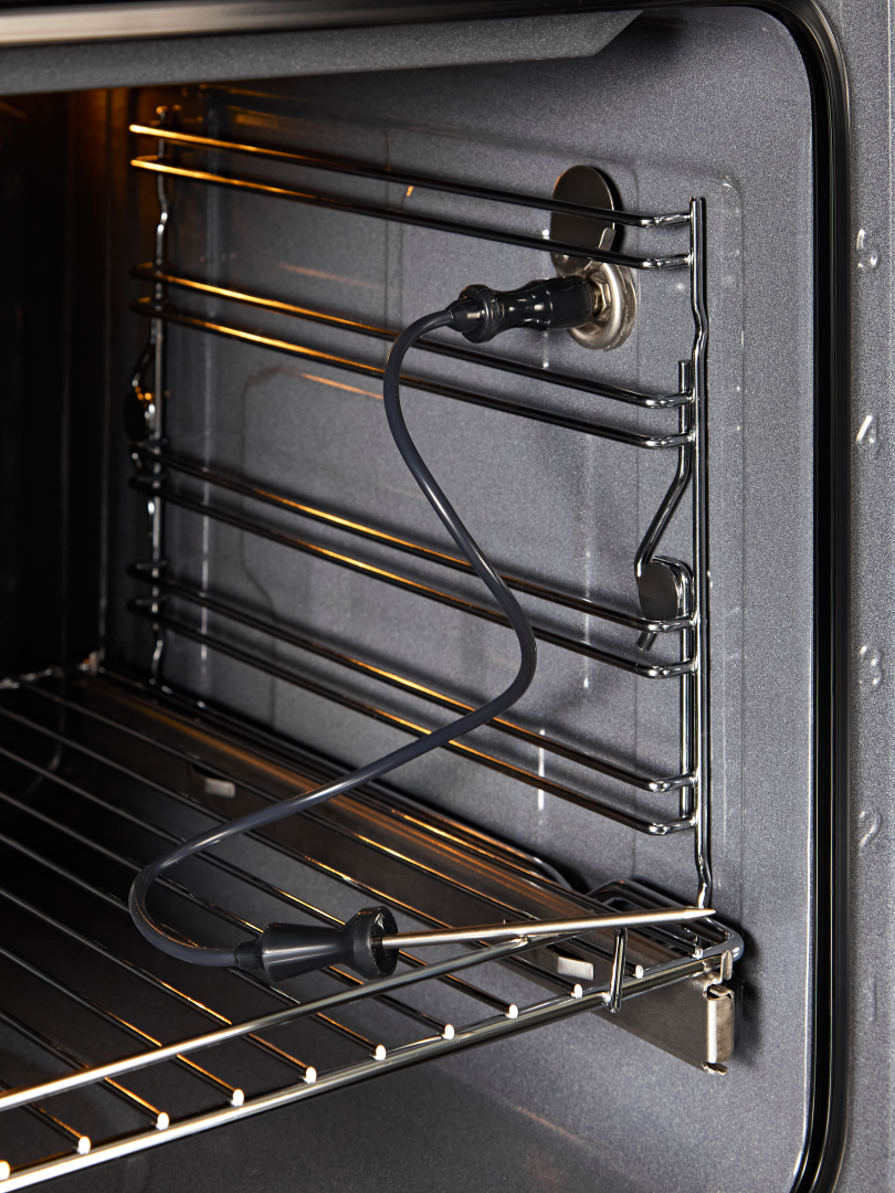 Духовой шкаф VOP682G