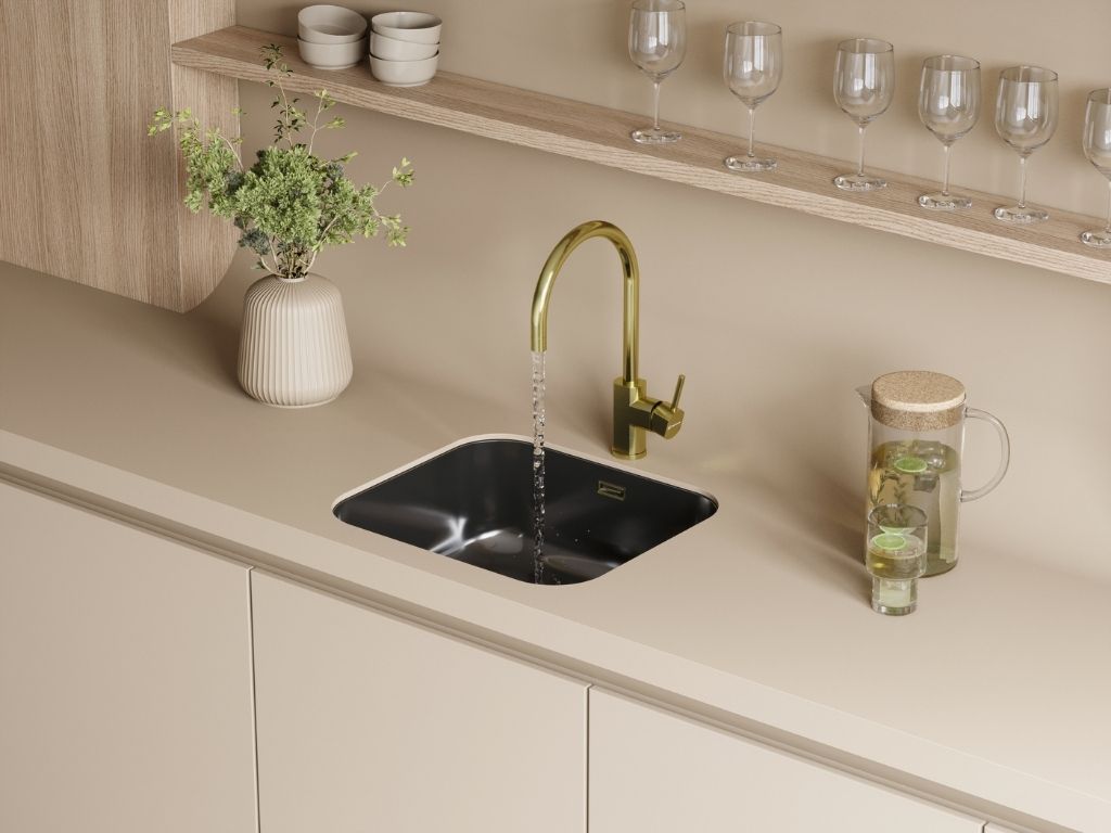  Omoikiri Omi 49-U/I GM вороненая сталь