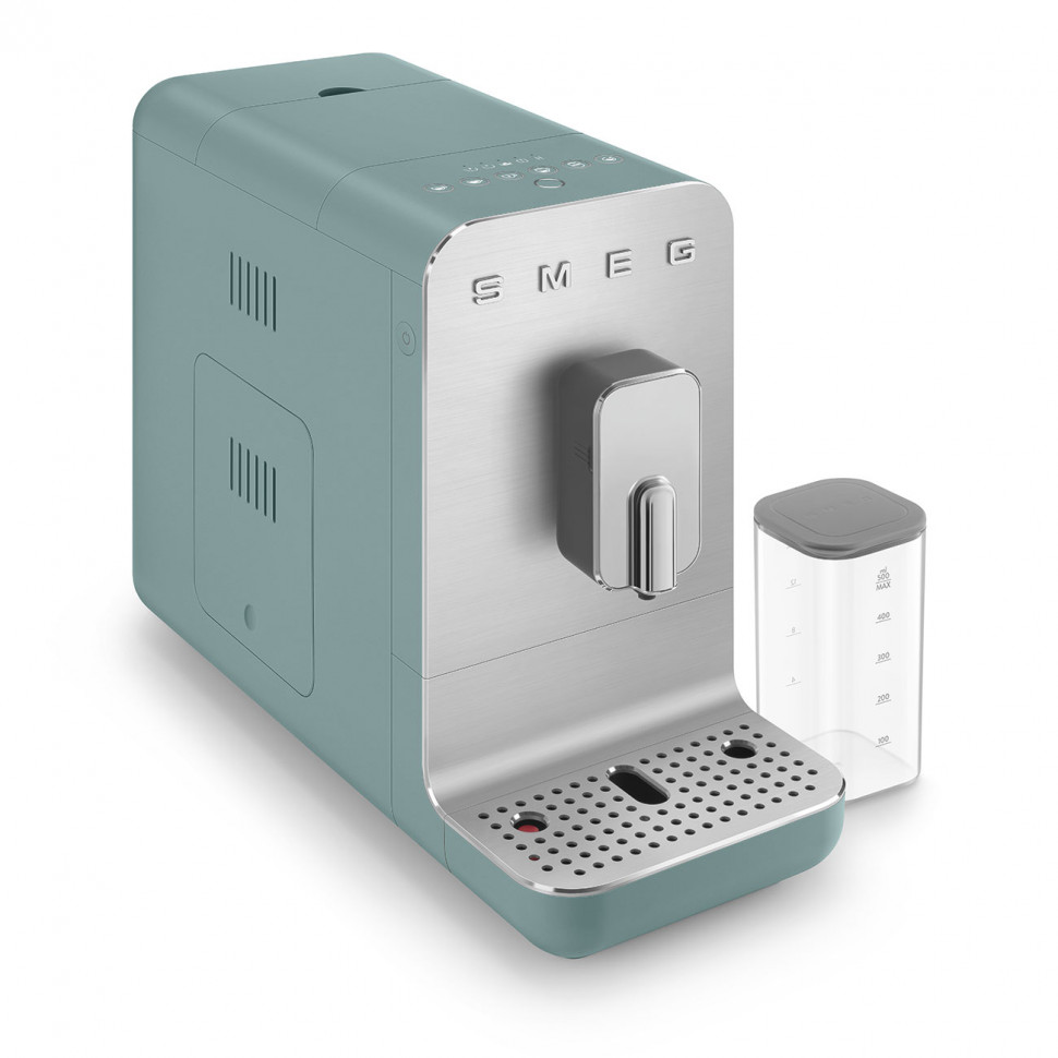 Автоматическая кофемашина SMEG BCC13EGMEU