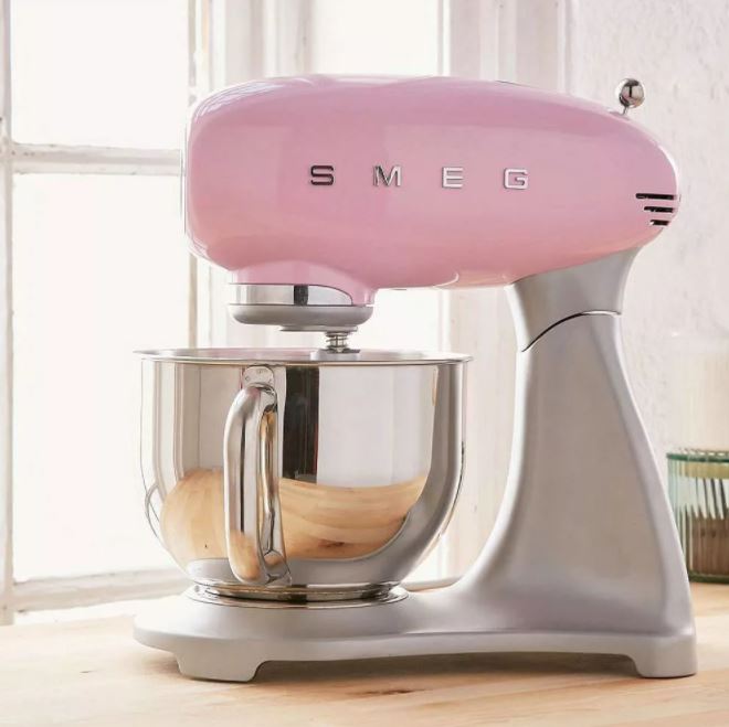 Планетарный миксер Smeg SMF02PKEU