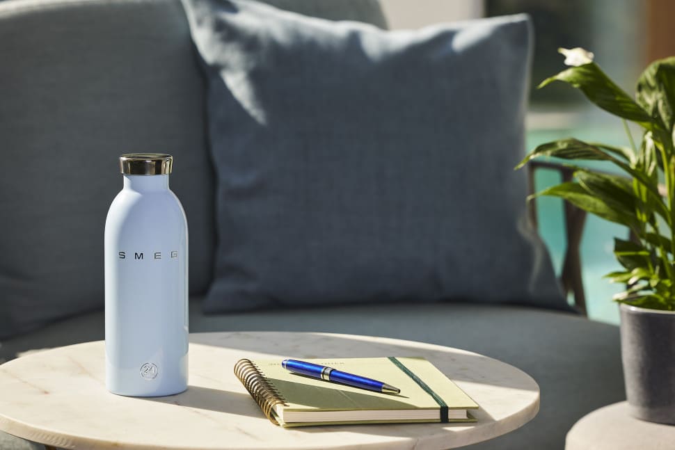 Термическая бутылка Smeg WBF01PB
