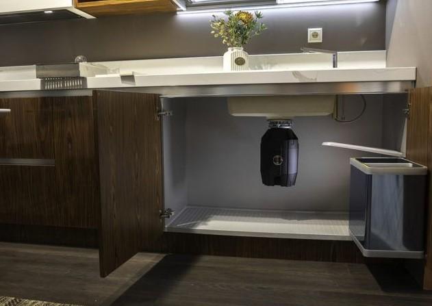 Измельчитель пищевых отходов Bone Crusher BC 810