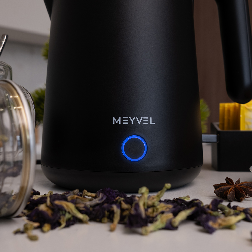 Электрический чайник Meyvel MKE-04T (Black)