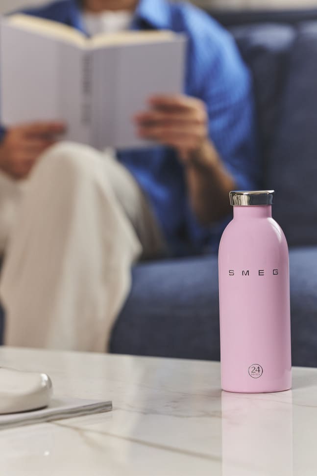 Термическая бутылка Smeg WBF01PK