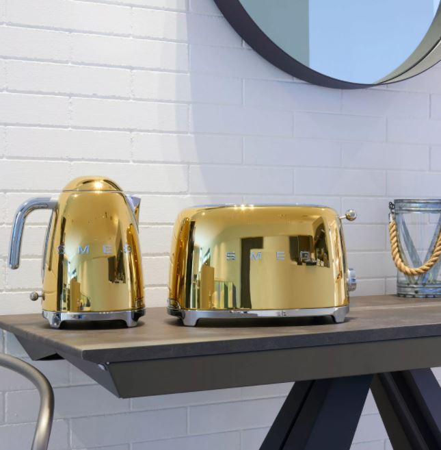 Тостер Smeg TSF01GOEU