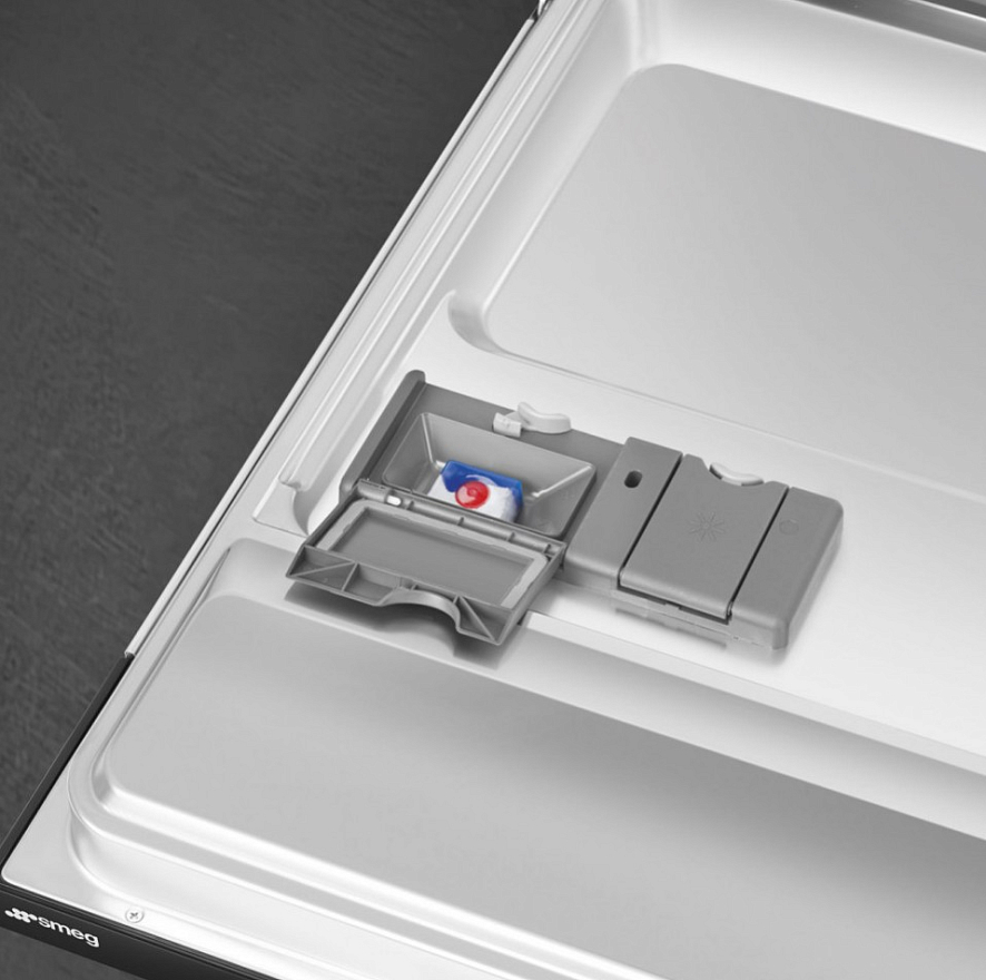 Полностью встраиваемая посудомоечная машина Smeg STL362DQ