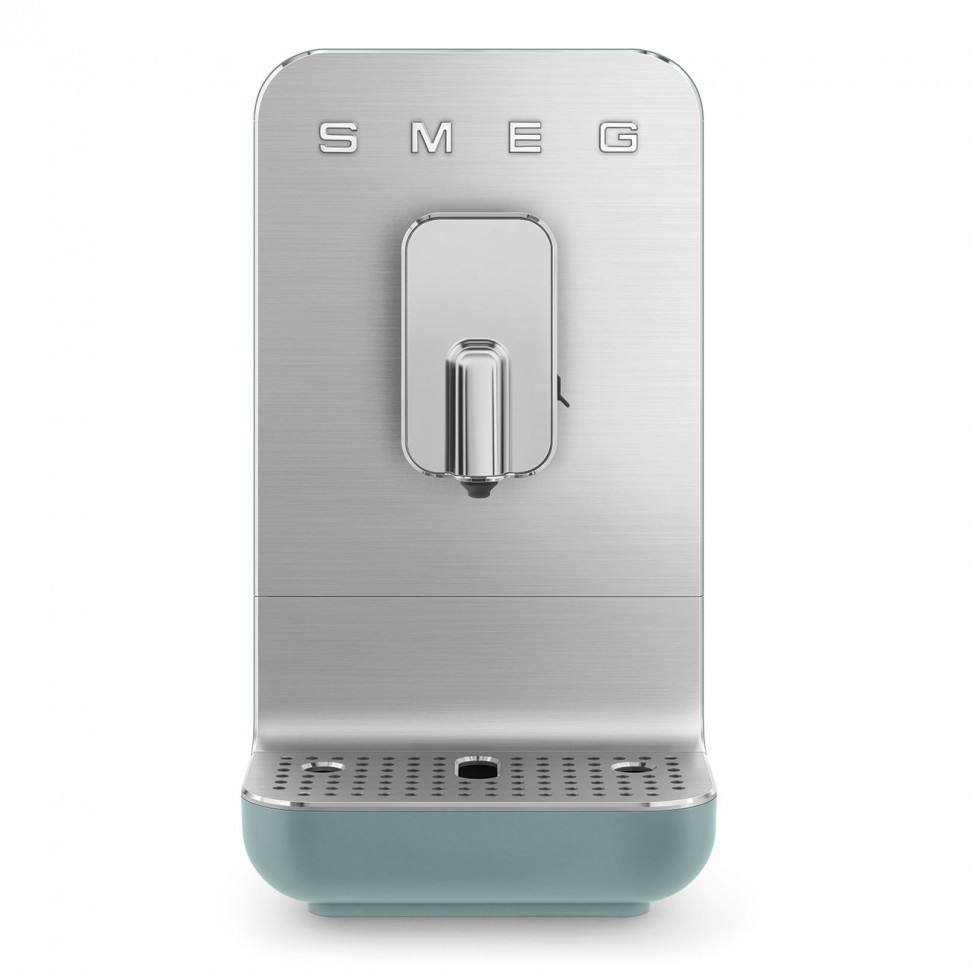 Автоматическая кофемашина SMEG BCC13EGMEU