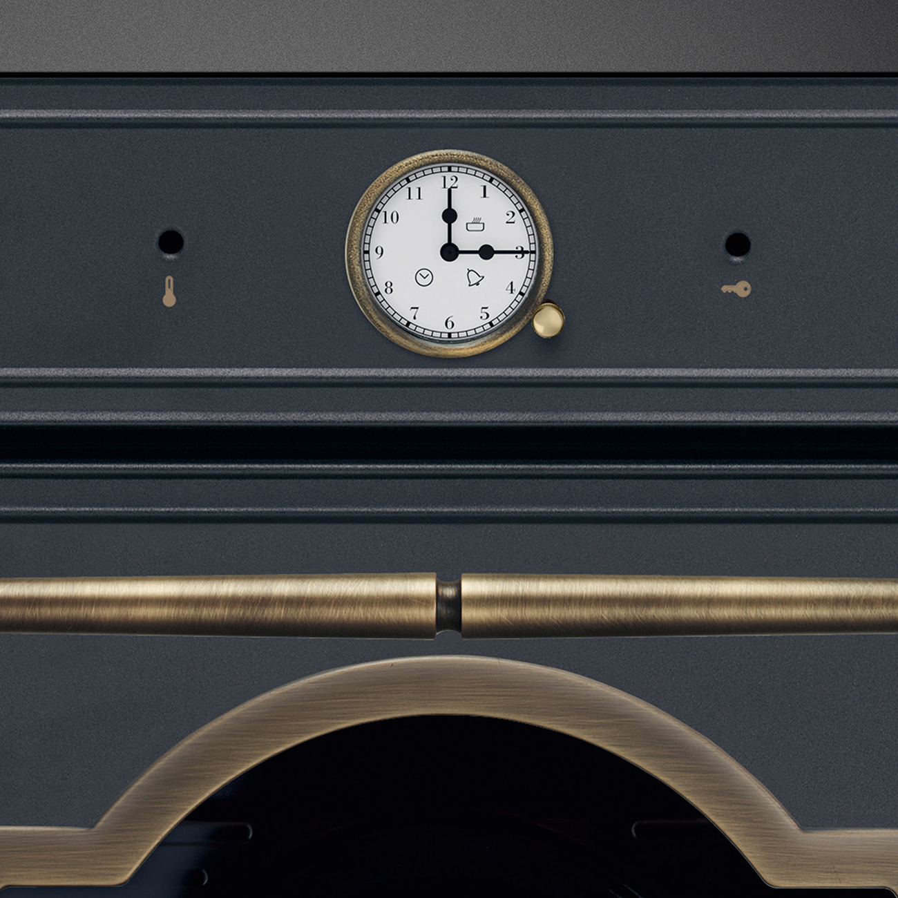 Многофункциональный духовой шкаф SMEG SFP67C1TAO